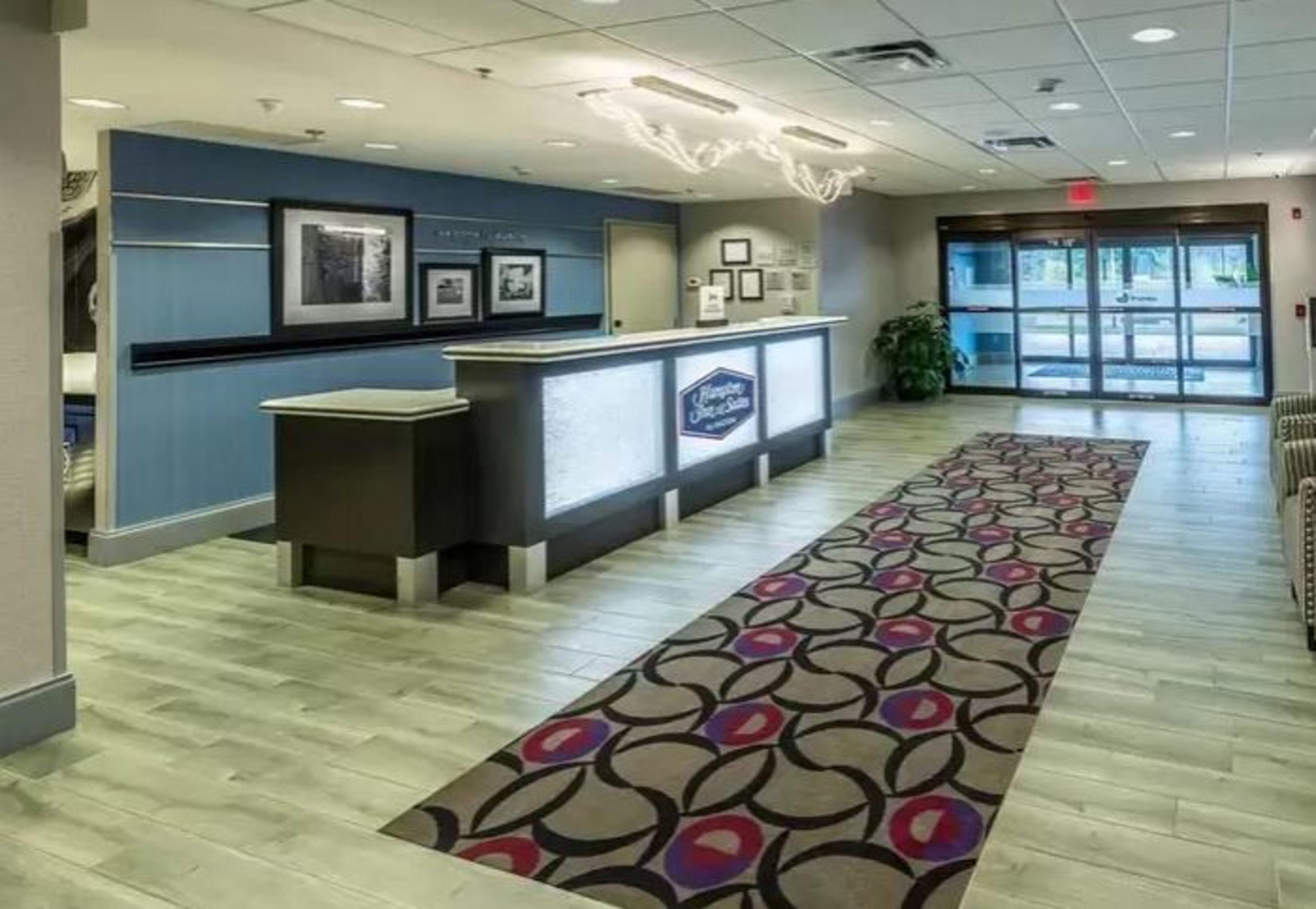 Hampton Inn & Suites Dublin Exterior foto