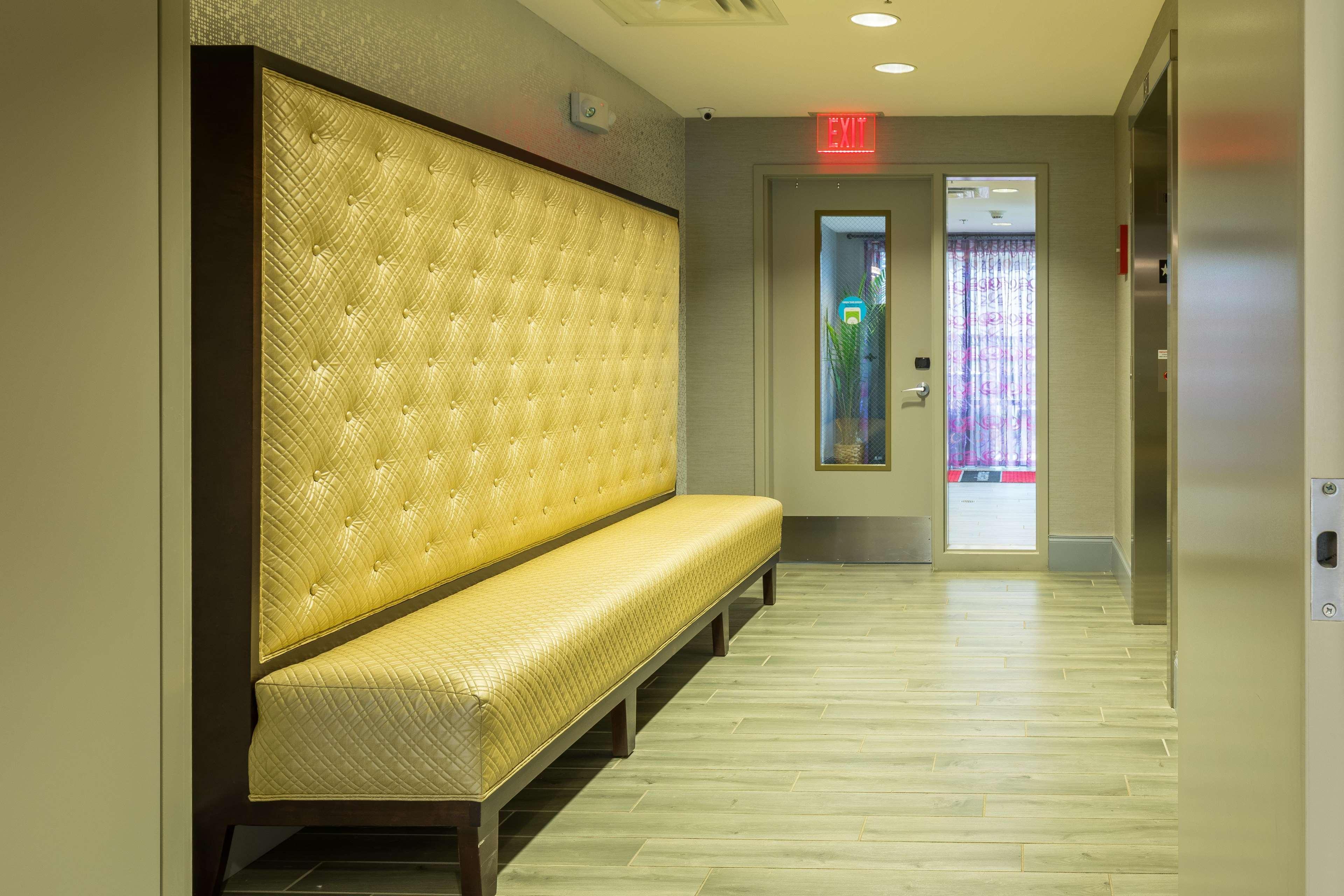 Hampton Inn & Suites Dublin Exterior foto